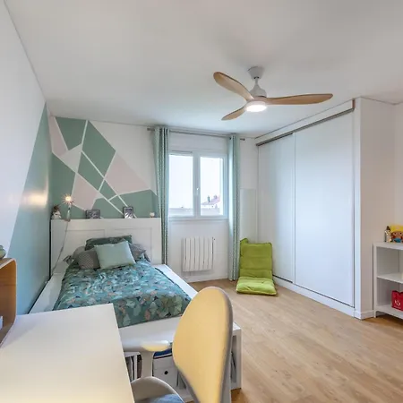 Magnifique Maison Avec Jardin Et Salle De Jeux Proche Paris Villejuif