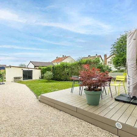Magnifique Maison Avec Jardin Et Salle De Jeux Proche Paris *