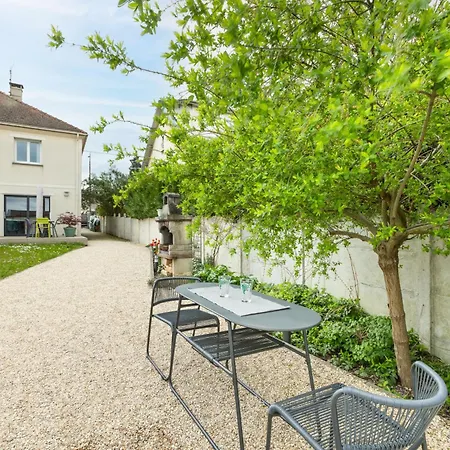 Magnifique Maison Avec Jardin Et Salle De Jeux Proche Paris *