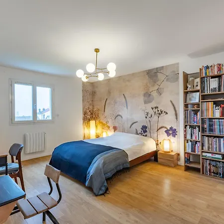 Holiday home Magnifique Maison Avec Jardin Et Salle De Jeux Proche Paris *
