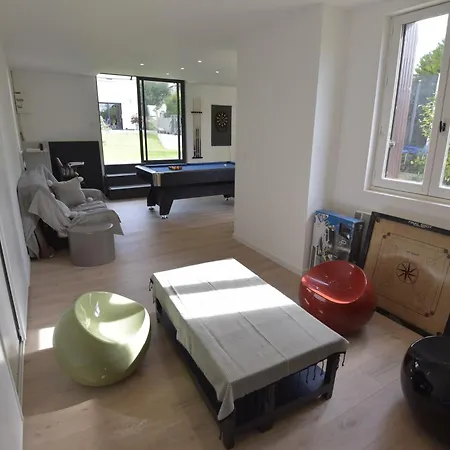 Holiday home Magnifique Maison Avec Jardin Et Salle De Jeux Proche Paris *